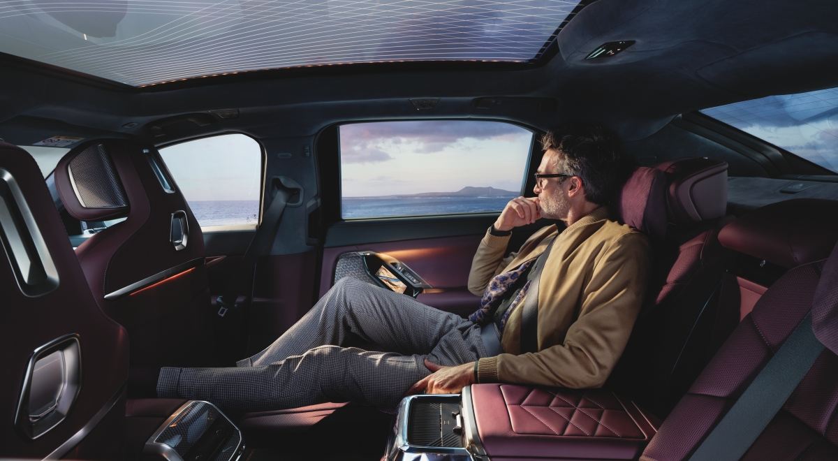 WHAT IS THE BMW EXCELLENCE CLUB?